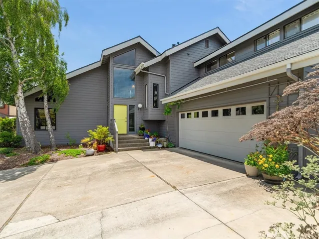 1750 La Luna Court, San Luis Obispo, California 93405