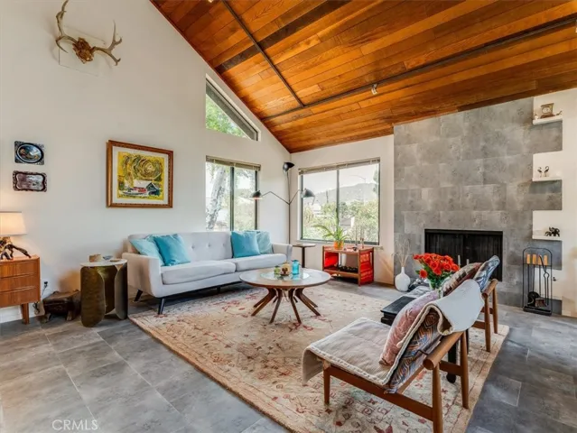 1750 La Luna Court, San Luis Obispo, California 93405