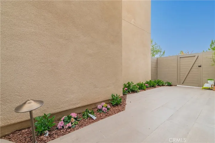111 Bosque, Irvine, California 92618