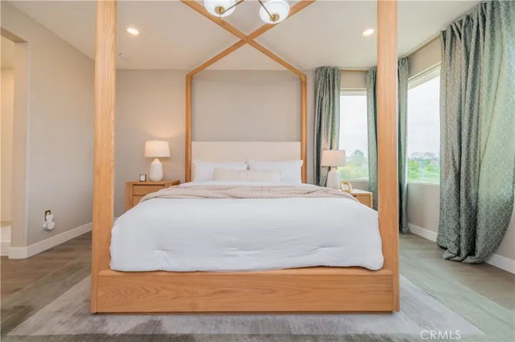 111 Bosque, Irvine, California 92618