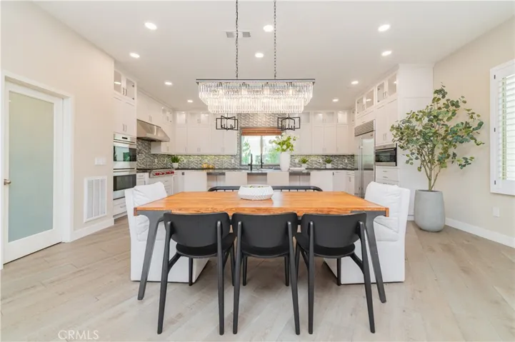 111 Bosque, Irvine, California 92618