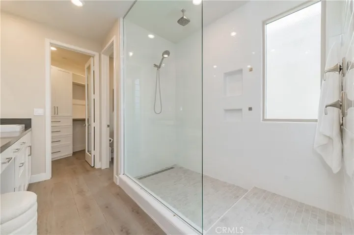 111 Bosque, Irvine, California 92618