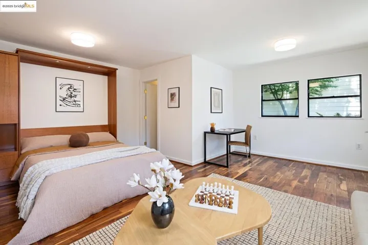 3915 Glen Park Rd, Oakland, California 94602
