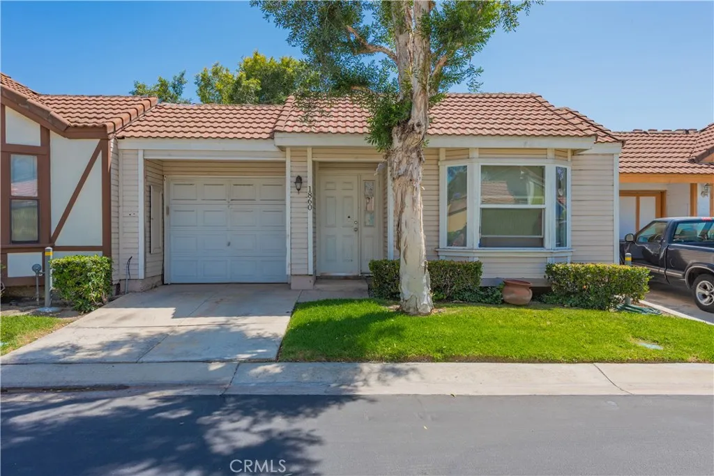 1860 Home Terrace, Pomona, California 91768, 2 Bedrooms Bedrooms, ,2 BathroomsBathrooms,Residential,For Sale,Home,PW25131790