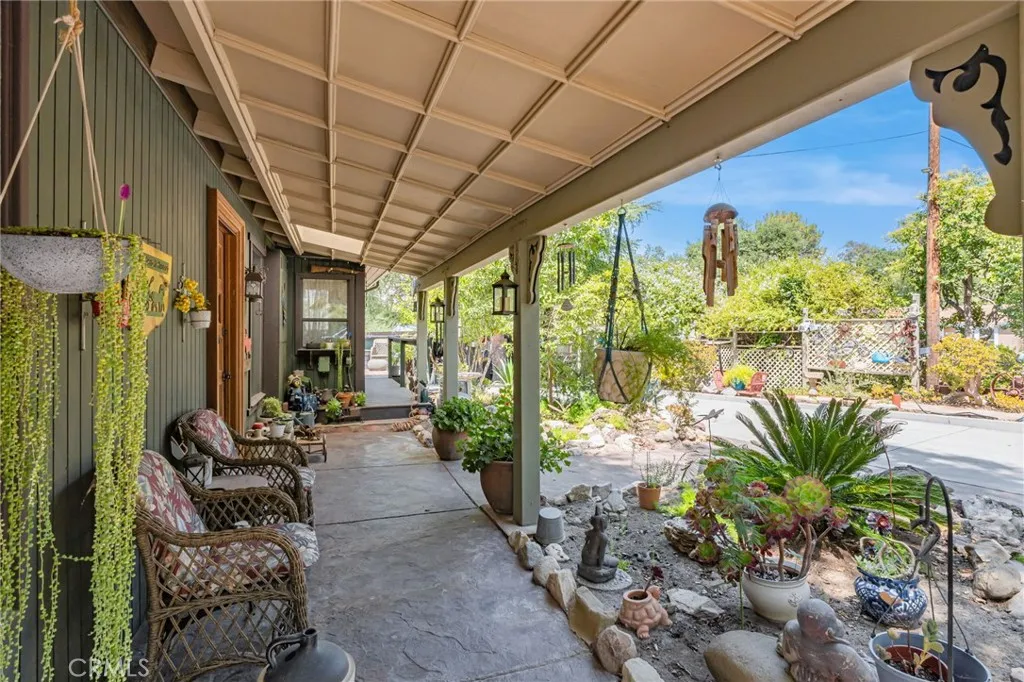 1126 Katherine Road, Simi Valley, California 93063 home-pic-4