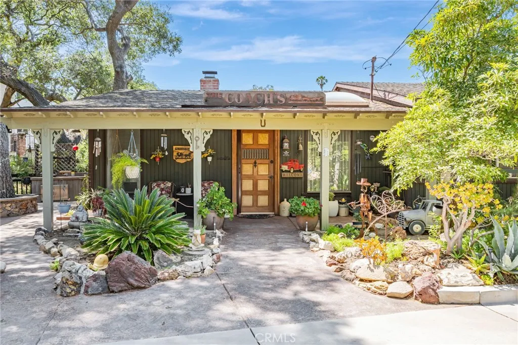 1126 Katherine Road, Simi Valley, California 93063 home-pic-0