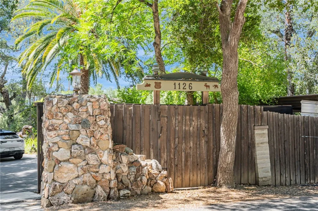 1126 Katherine Road, Simi Valley, California 93063 home-pic-65