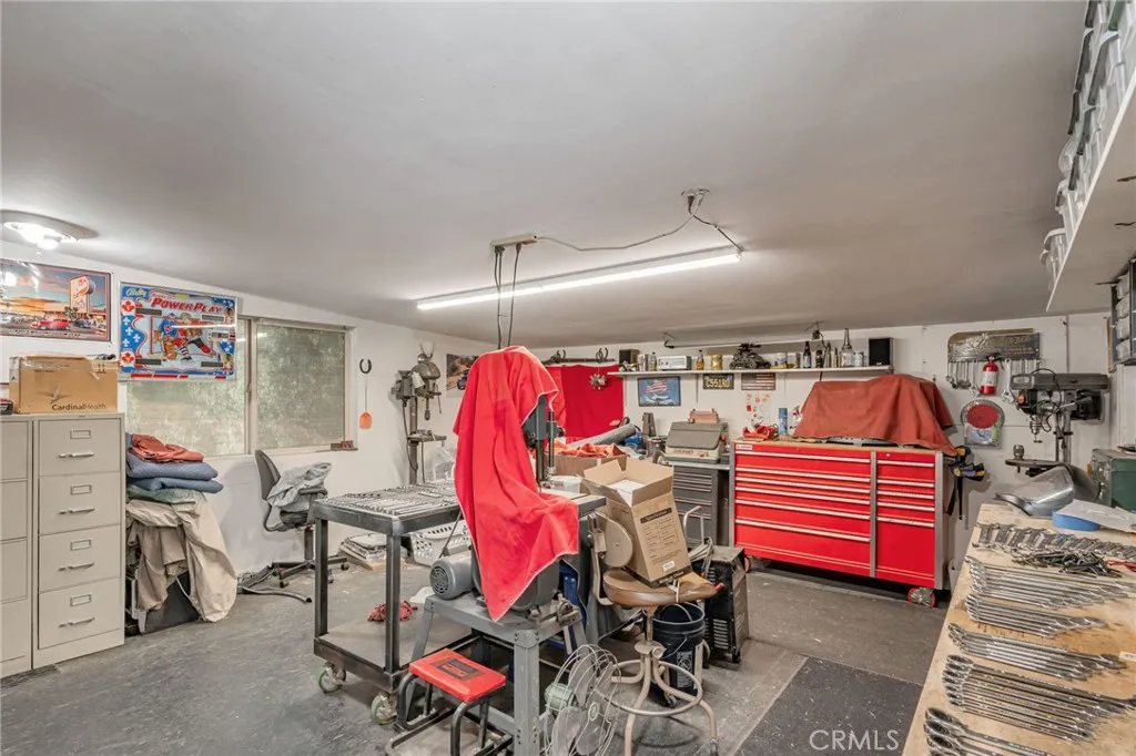 1126 Katherine Road, Simi Valley, California 93063 home-pic-39