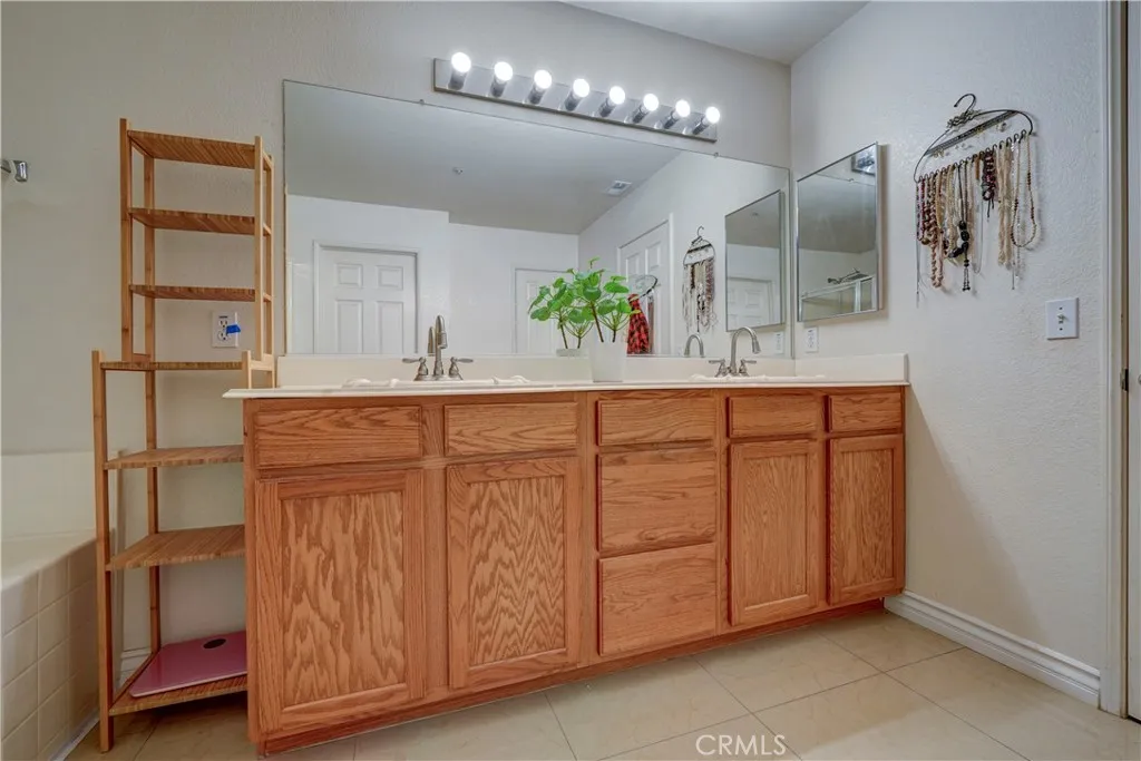 1808 Cave Street, Redlands, California 92374 home-pic-50