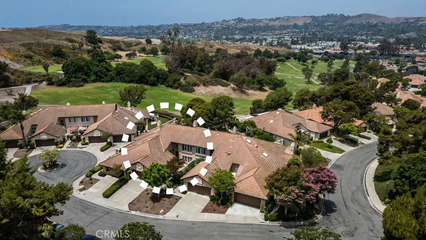 27335 Paseo Laguna, San Juan Capistrano, California 92675