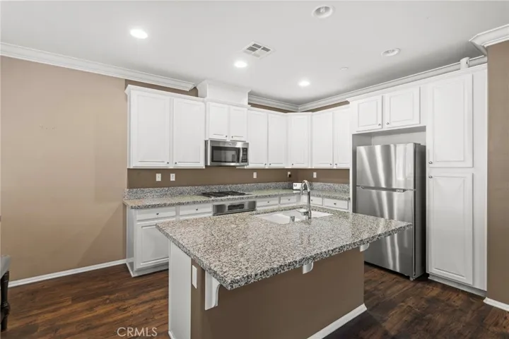 40965 Lacroix Avenue, Murrieta, California 92562
