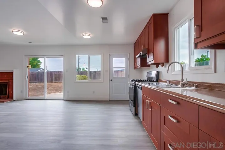 12918 Seiler, Poway, California 92064