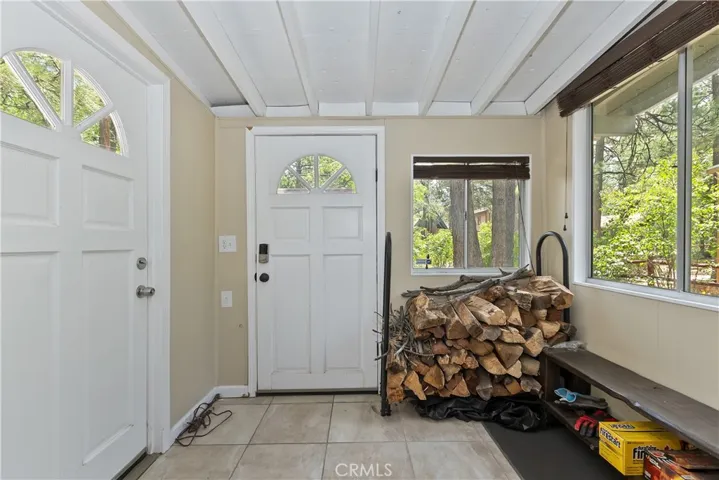 248 Maple Lane, Sugarloaf, California 92386
