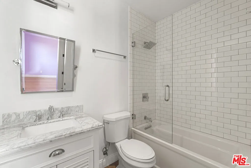 530 N Alta Vista Boulevard, Los Angeles, California 90036 home-pic-38