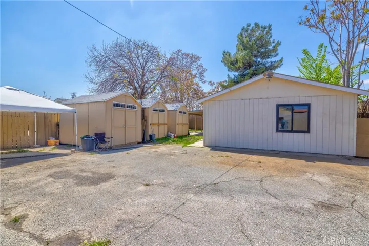 164 S Santa Fe Avenue, San Jacinto, California 92583
