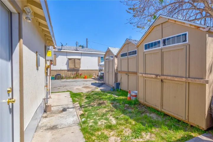 164 S Santa Fe Avenue, San Jacinto, California 92583