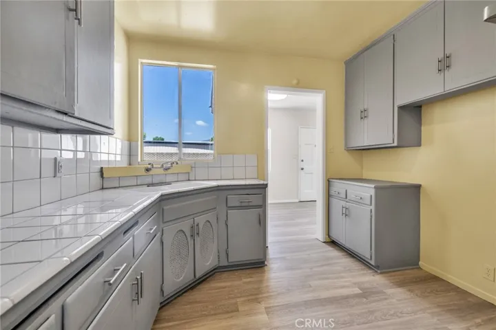 164 S Santa Fe Avenue, San Jacinto, California 92583