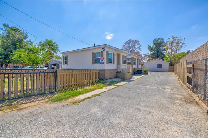 164 S Santa Fe Avenue, San Jacinto, California 92583