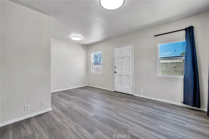 164 S Santa Fe Avenue, San Jacinto, California 92583