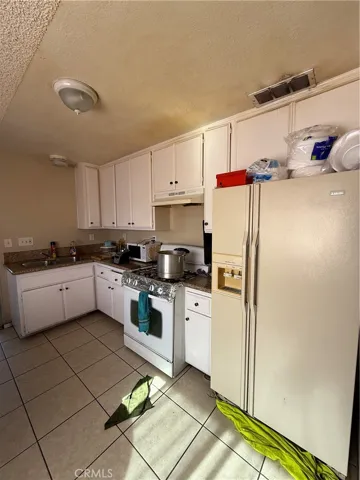 663 W 14th Street, San Bernardino, California 92405
