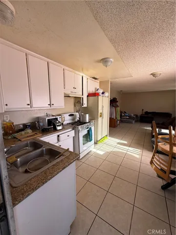 663 W 14th Street, San Bernardino, California 92405