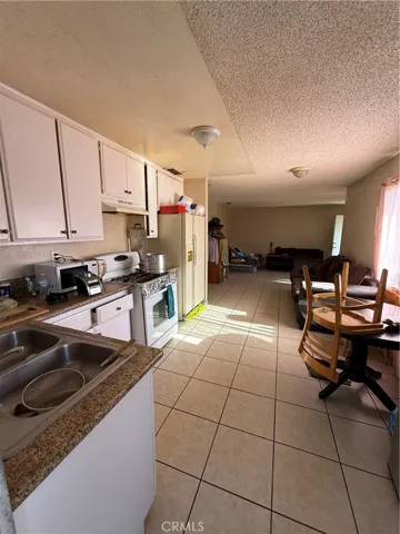 663 W 14th Street, San Bernardino, California 92405