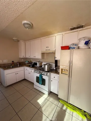 663 W 14th Street, San Bernardino, California 92405