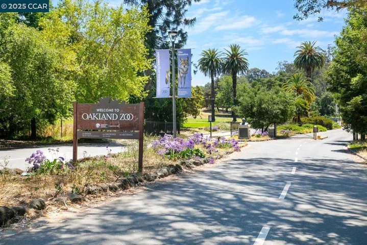4222 Aberfoil Ave, Oakland, California 94605