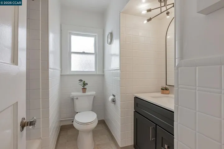 2600 8th Ave, Oakland, California 94606