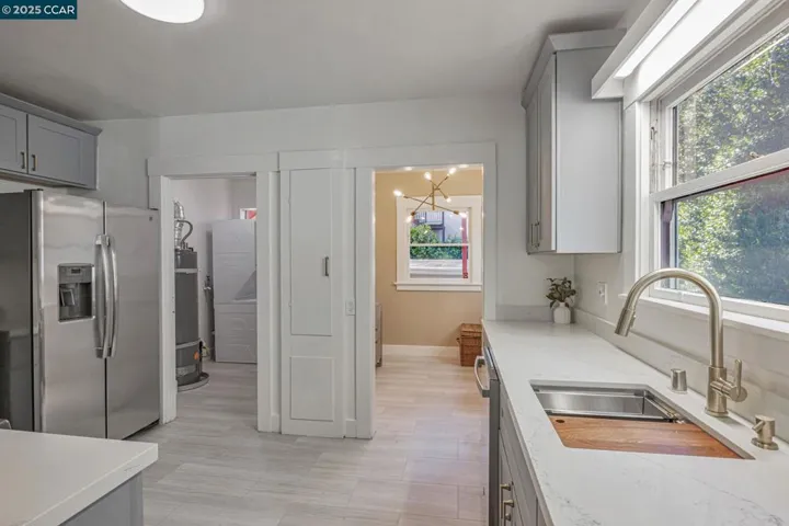 2600 8th Ave, Oakland, California 94606