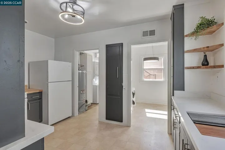 2600 8th Ave, Oakland, California 94606