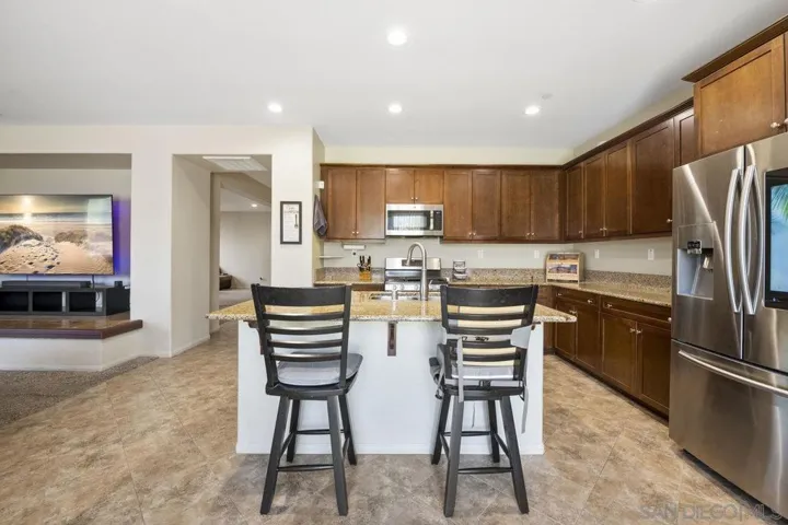 2928 Burnet Dr, Escondido, California 92027