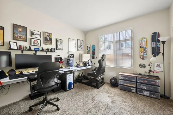 2928 Burnet Dr, Escondido, California 92027