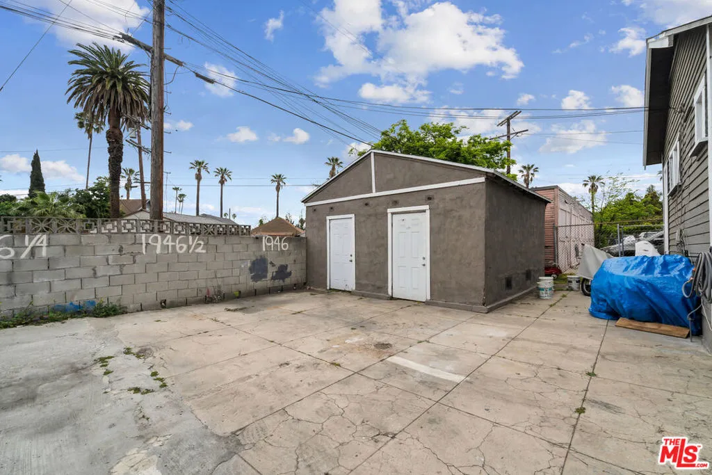 1946 S La Salle Avenue, Los Angeles, California 90018 home-pic-32