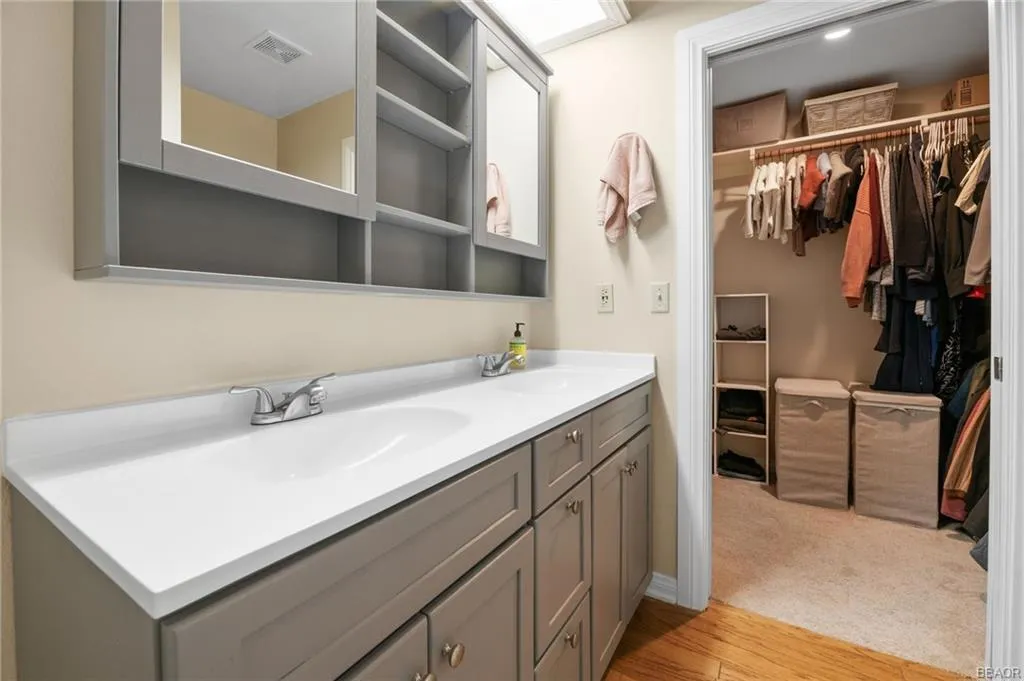 42729 Haupstrasse Drive, Big Bear, California 92315 home-pic-17