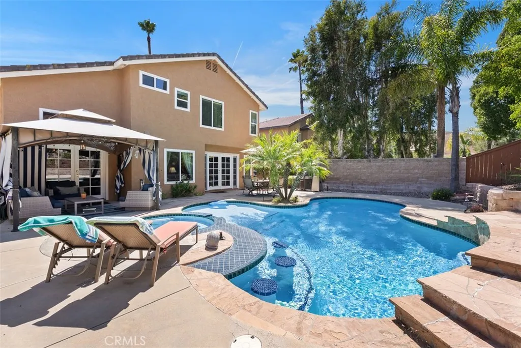 29 Chisholm Trail, Trabuco Canyon, California 92679 home-pic-5