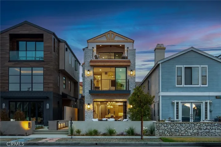 506 12th, Huntington Beach, California 92648