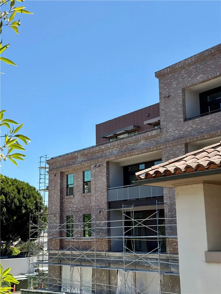 581 Higuera Street 203, San Luis Obispo, California 93401 home-pic-15