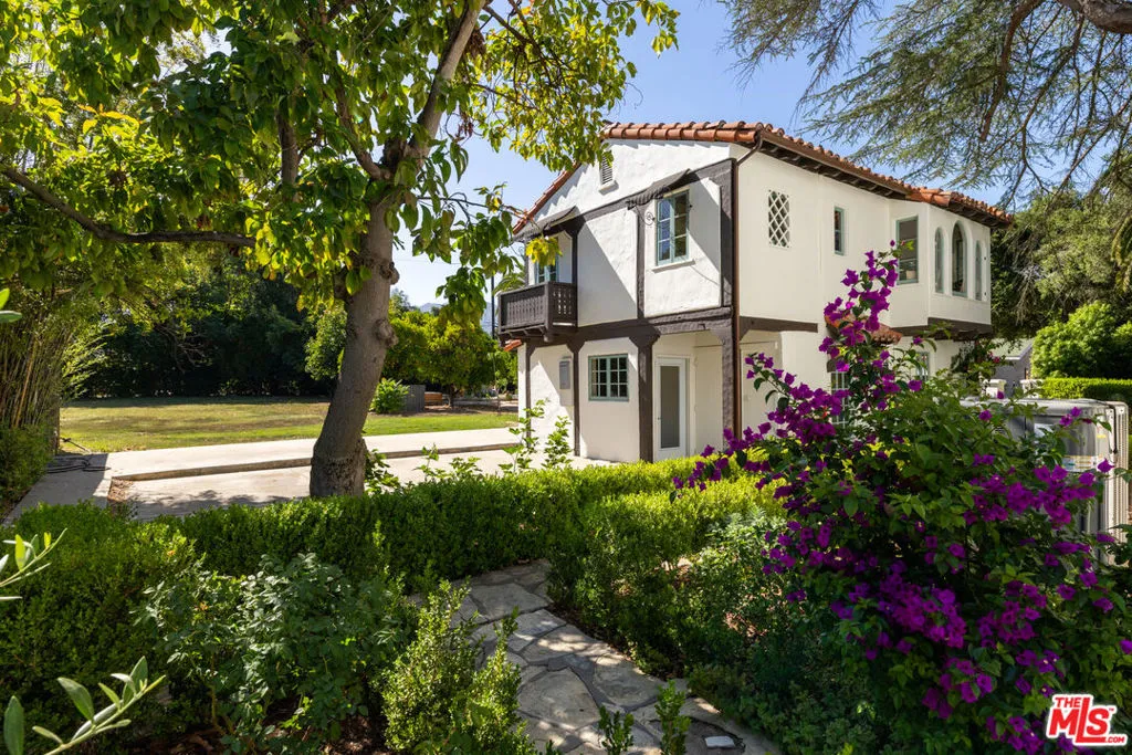 205 S Lomita Avenue, Ojai, California 93023 home-pic-30