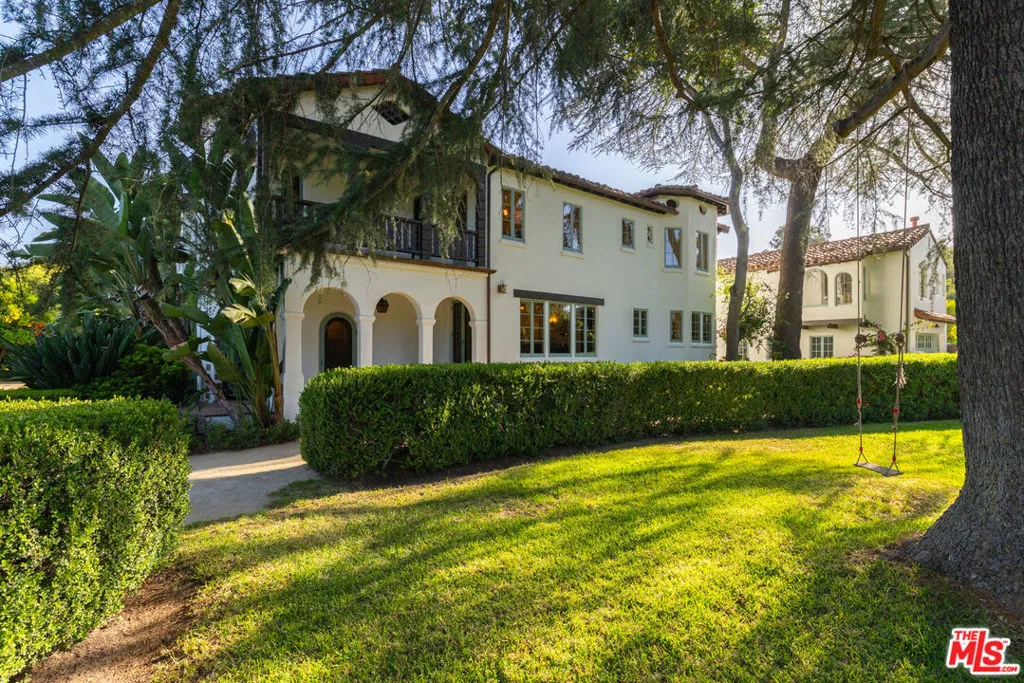 205 S Lomita Avenue, Ojai, California 93023 home-pic-2
