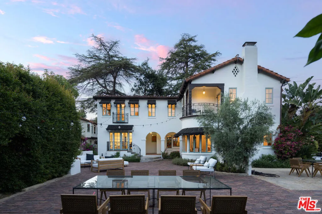 205 S Lomita Avenue, Ojai, California 93023 home-pic-0