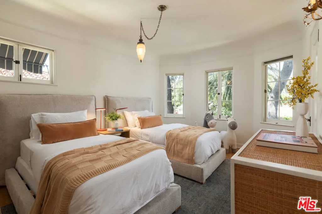 205 S Lomita Avenue, Ojai, California 93023 home-pic-27