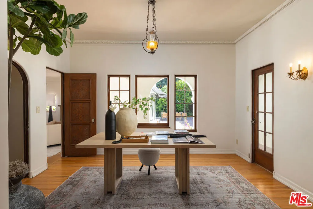 205 S Lomita Avenue, Ojai, California 93023 home-pic-17