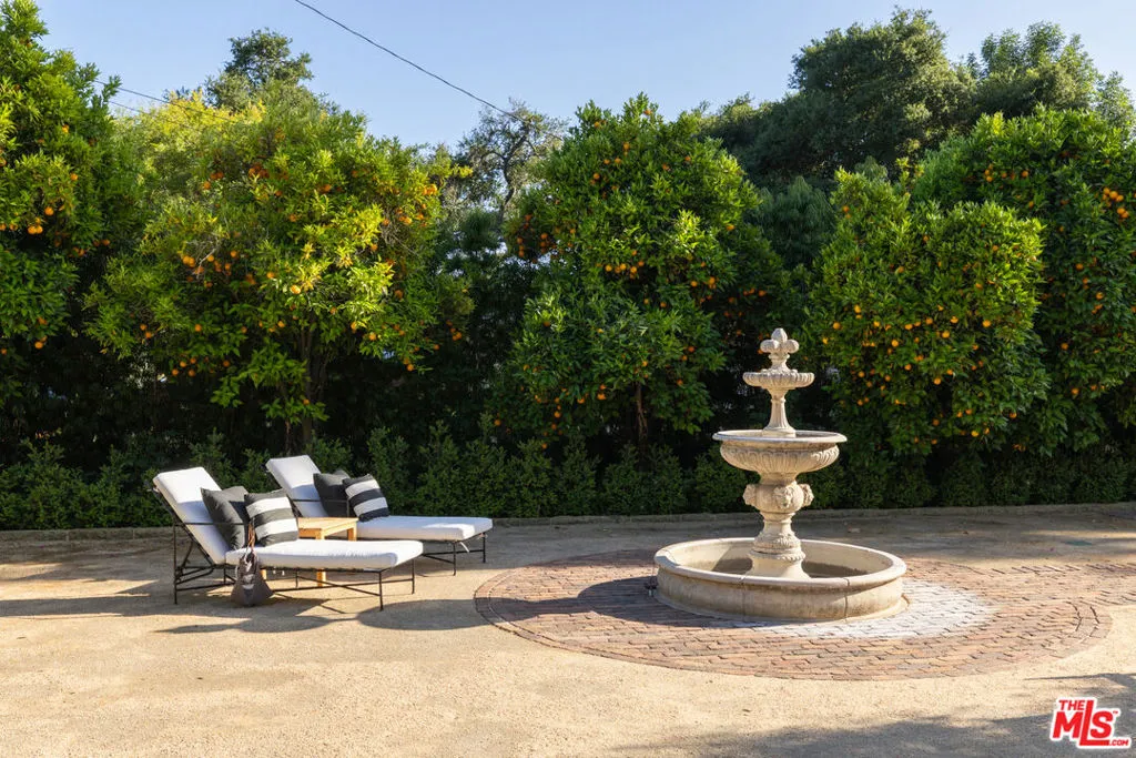 205 S Lomita Avenue, Ojai, California 93023 home-pic-34