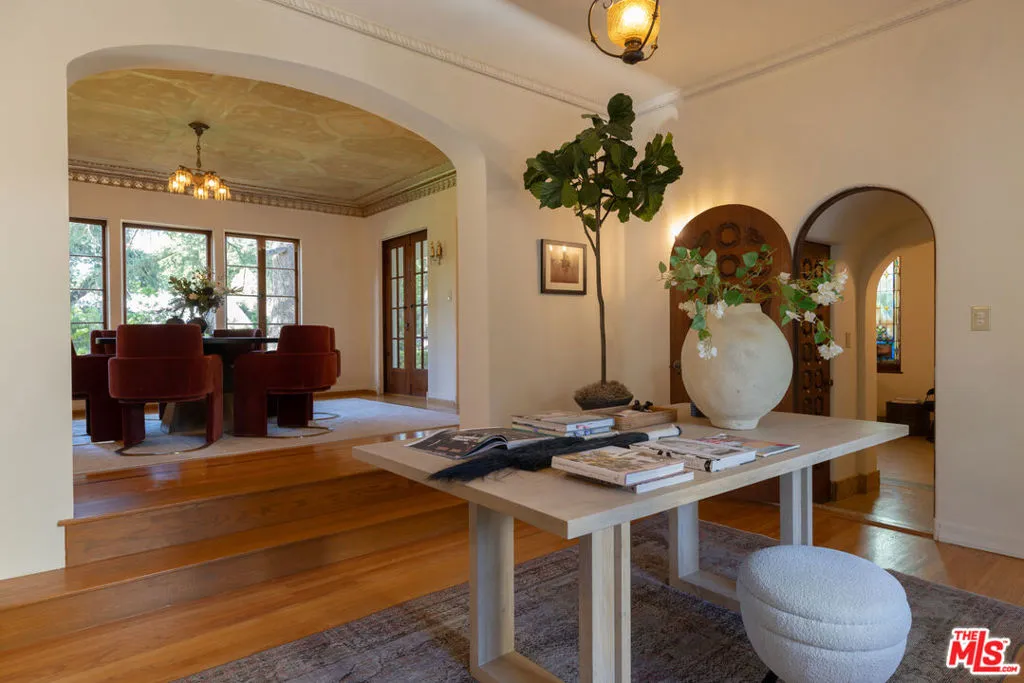 205 S Lomita Avenue, Ojai, California 93023 home-pic-16