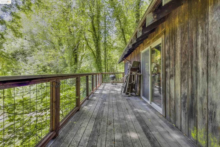 17864 Neeley Rd, Guerneville, California 95446