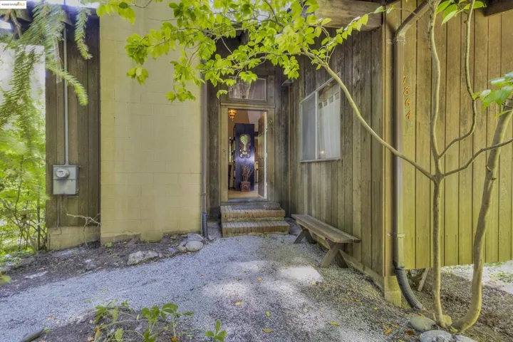 17864 Neeley Rd, Guerneville, California 95446