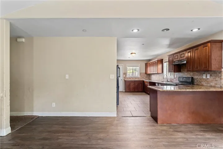 6604 Tokay Avenue, Fontana, California 92336