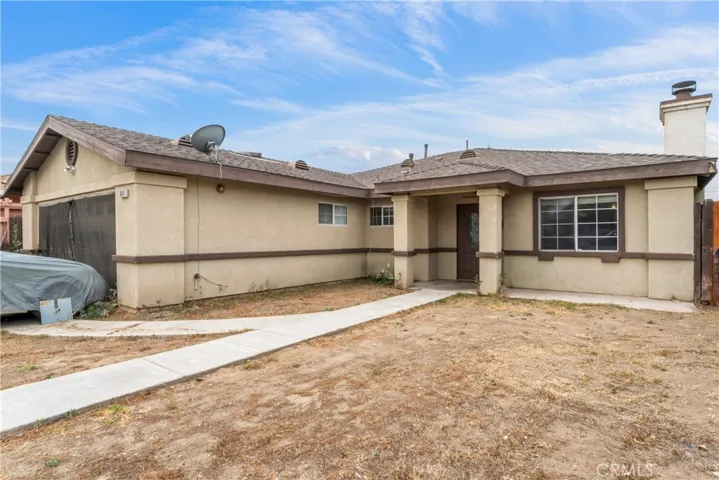 6604 Tokay Avenue, Fontana, California 92336