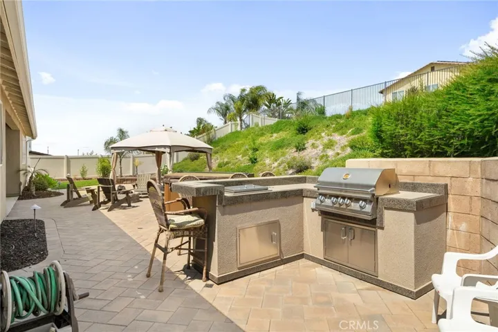 9480 Visaya Drive, Riverside, California 92508